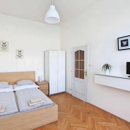 Angel Apartmanhotel