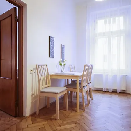 Apartmanhotel Angel 3*