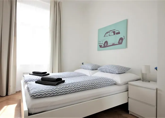 Angel Aparthotel 3*