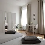 Angel Praga